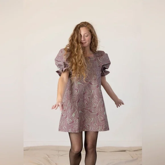 Nikki Chasin Felix dress in green burgundy swirl, size L - Picture 5 of 5